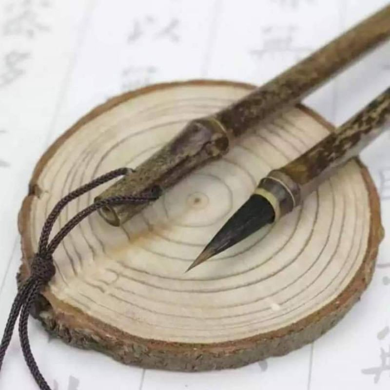 Bút cán đốt trúc